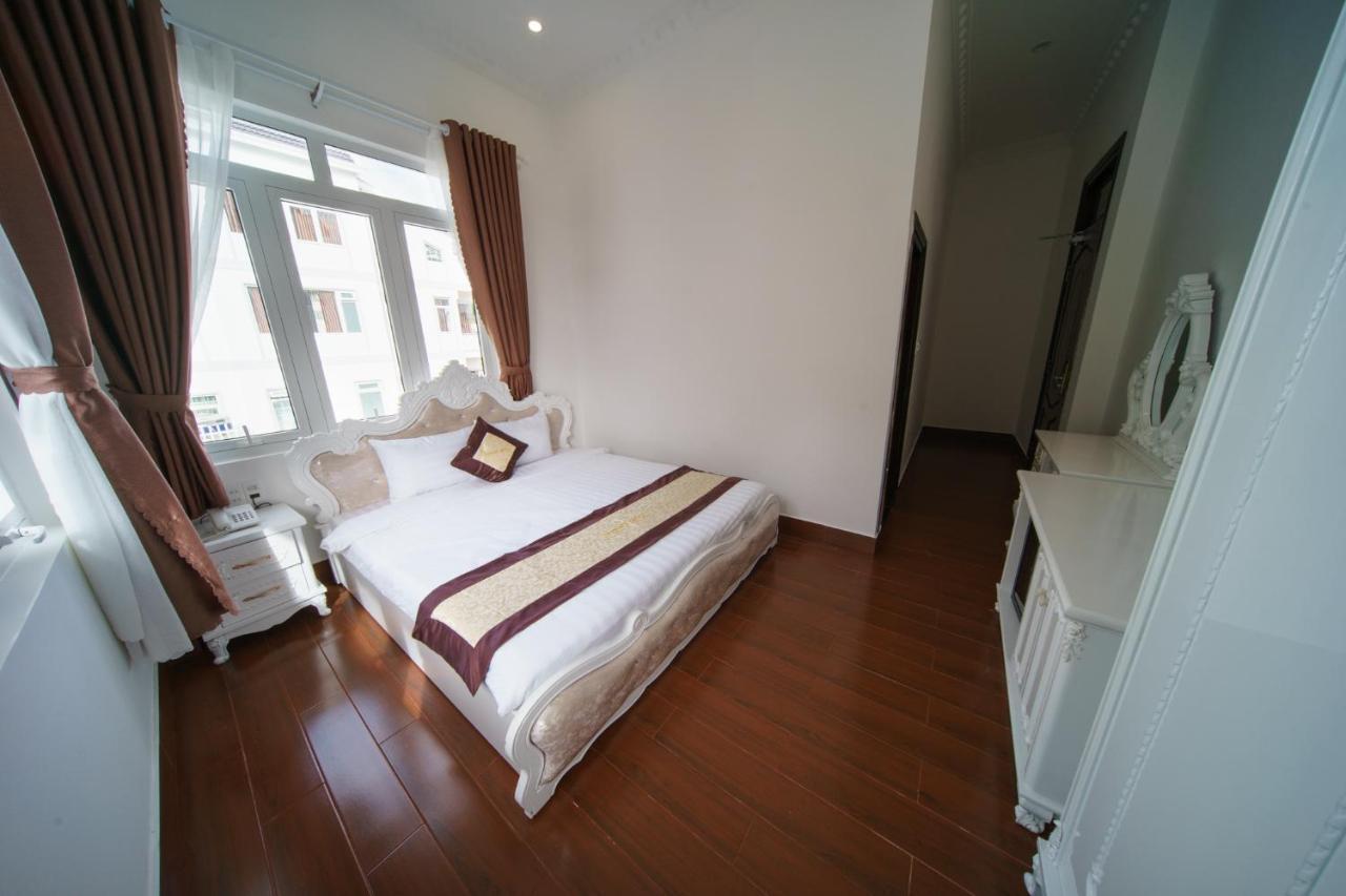 Khach San Tommy Hotell Dalat Exteriör bild