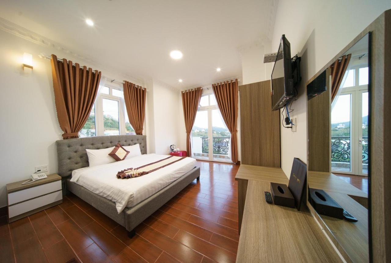 Khach San Tommy Hotell Dalat Exteriör bild